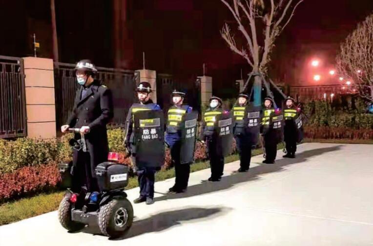 小区保安服务武装巡逻